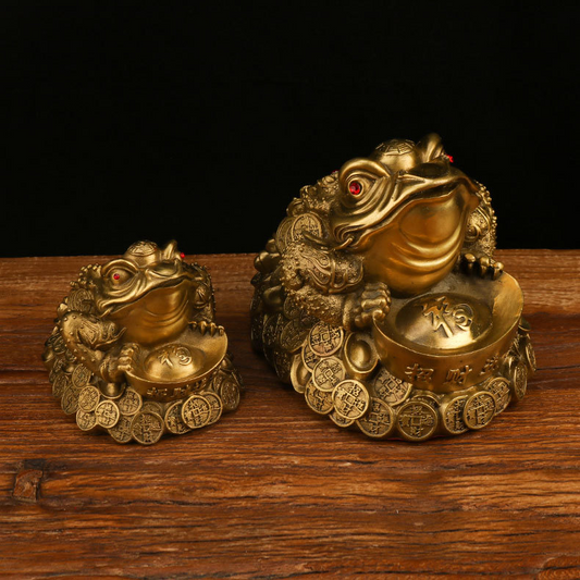 Fengshui Golden Three-Legged Toad Figurine with Ingot for Wealth and Prosperity
